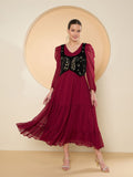 Pakaian maxi chiffon antaa dengan mengangkat bahu