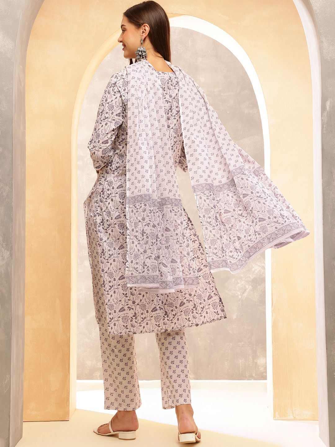 Anouk Women Ethnic Motifs Printed Regular Beads and Stones Pure Cotton Kurta with Trousers & With Dupatta