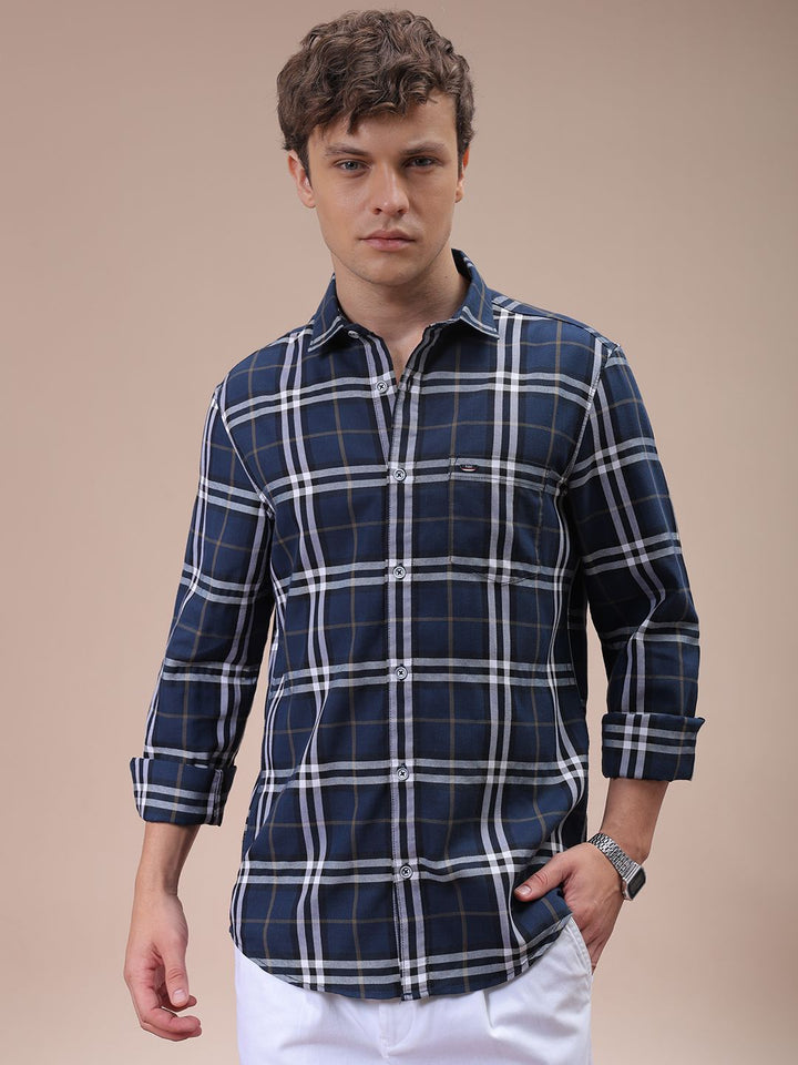 The Indian Garage Co Men Cutaway Collar Checked Cotton Slim Fit Casual Shirt