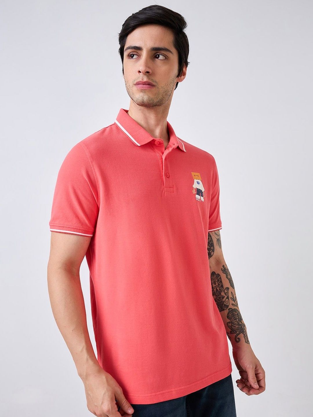 SPYKAR Men Graphic Printed Slim Fit Cotton T-shirt