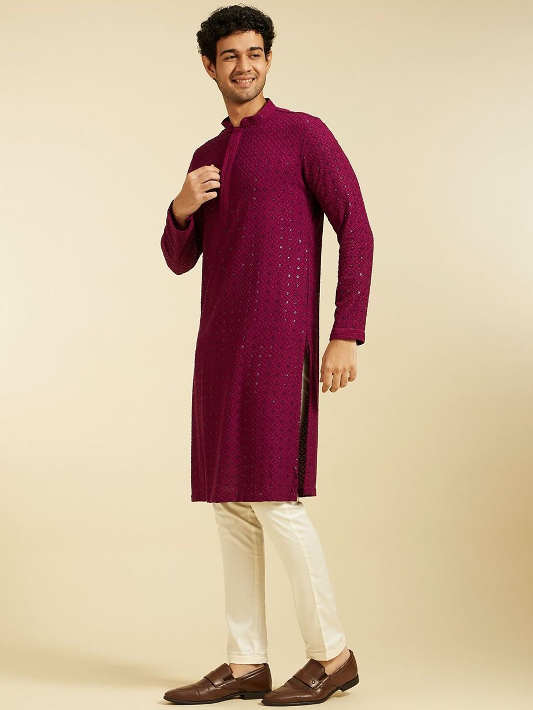 Diwas by Manyavar Ethnic Motifs Embroidered Mandarin Collar Sequinned Straight Kurta
