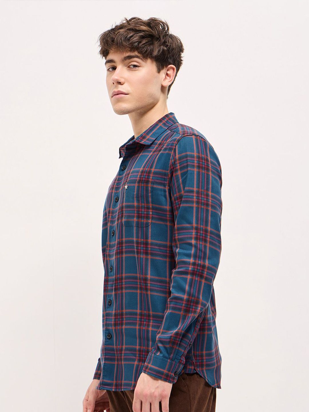THE BEAR HOUSE Men Spread Collar Tartan Checked Cotton Slim Fit Shirt