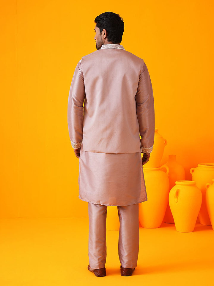 SOJANYA LUXE Motif Etnik Bersulam Kolar Mandarin Kurta Lurus & Seluar & Jaket