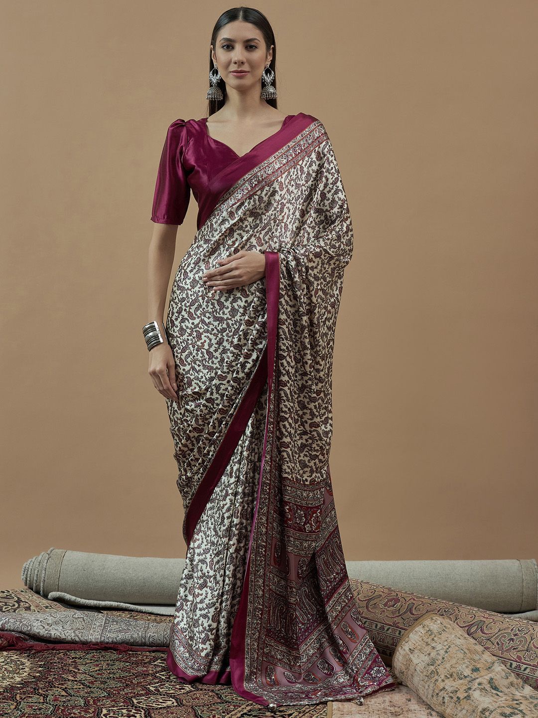 Saree mall Paisley Poly Crepe Block Print Sarees