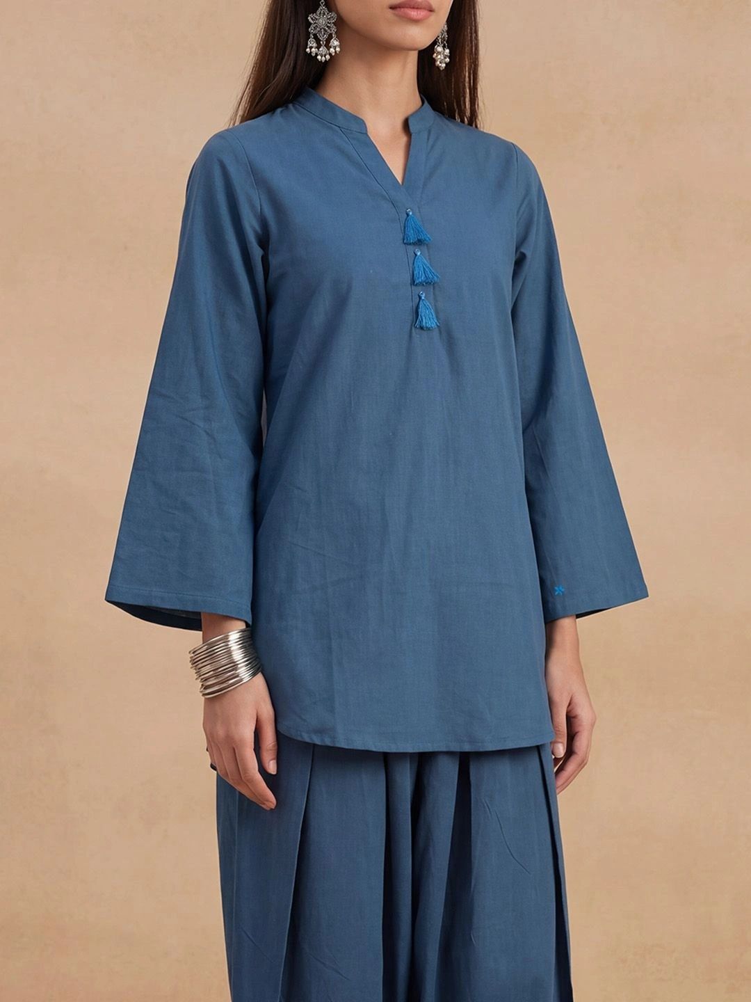 House of Chikankari Women Regular Chikankari Kurta with Trousers