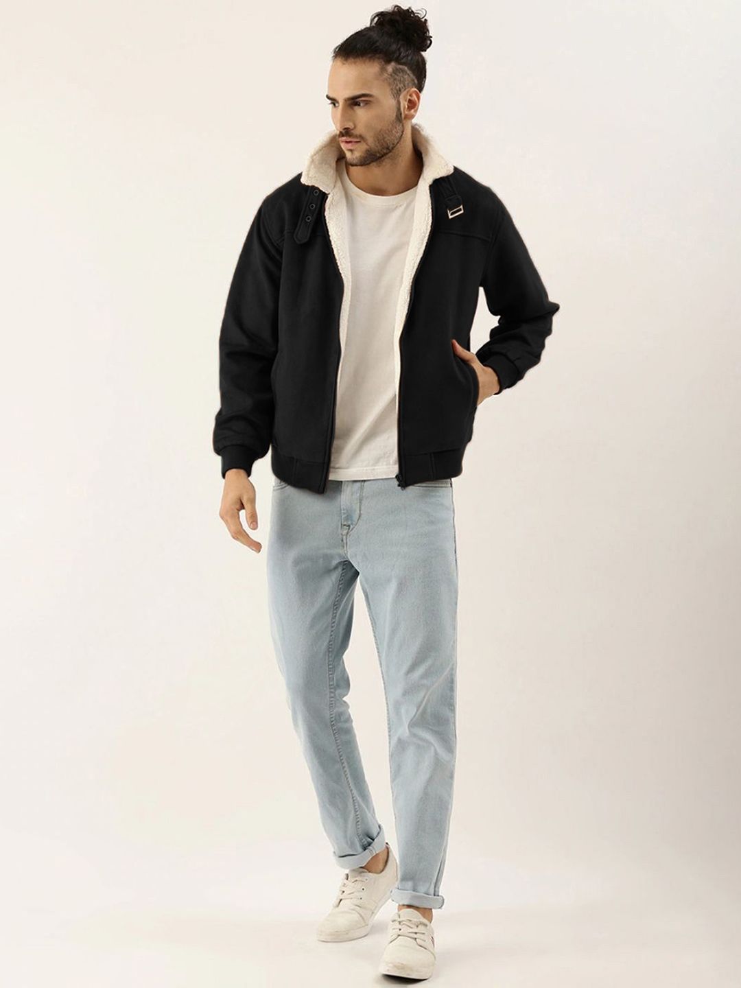Campus Sutra Men Spread Collar Solid Casual Bomber Jacket