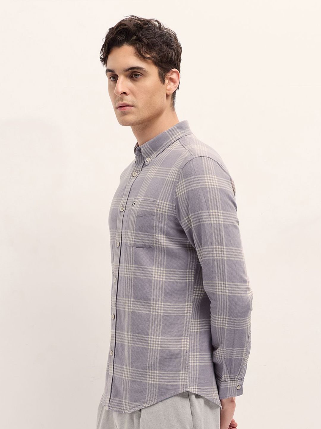 THE BEAR HOUSE Men Slim Fit Button-Down Collar Checked Cotton Casual Shirt