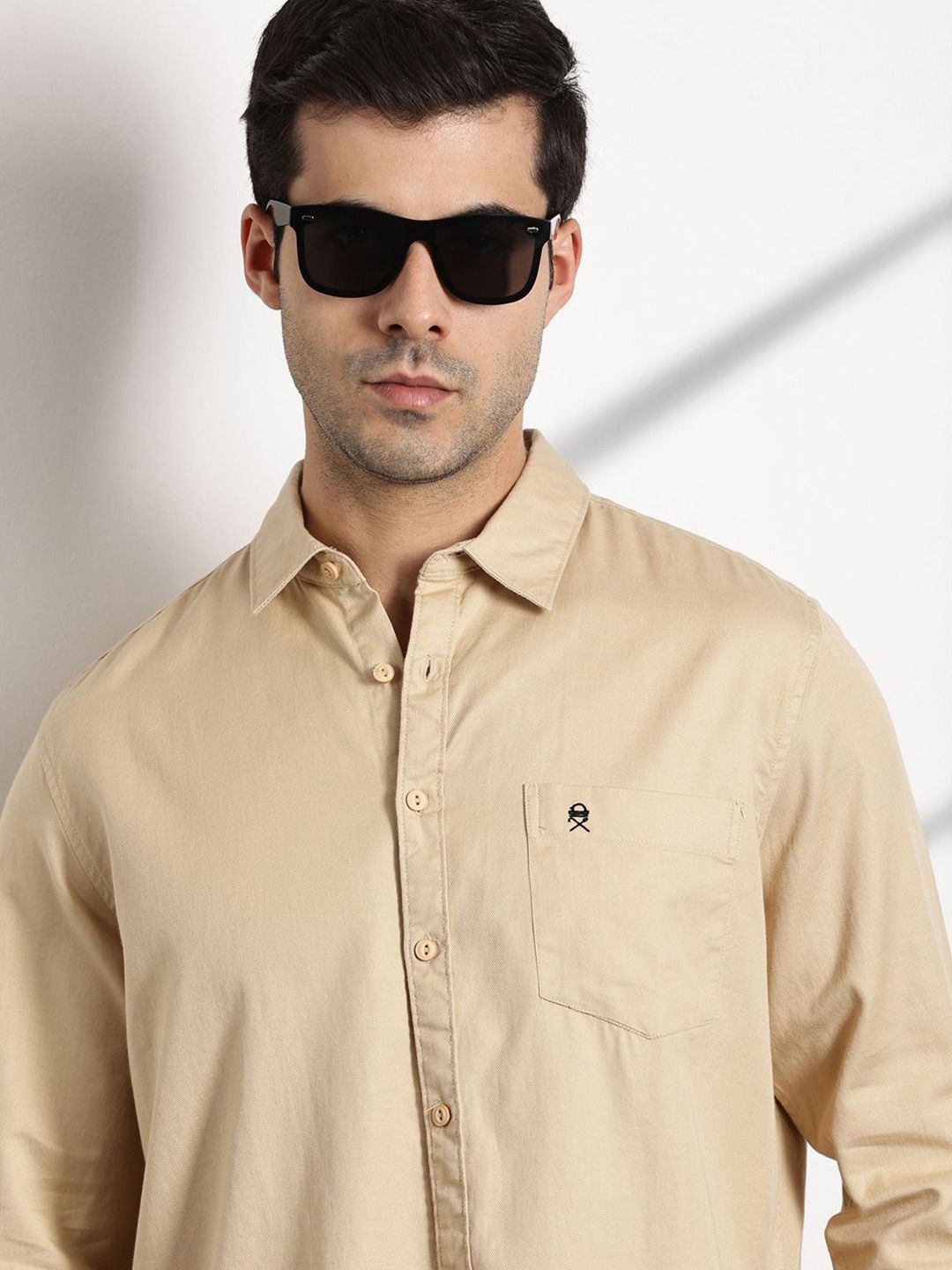 Thomas Scott Men Standard Slim Fit Spread Collar Solid Cotton Casual Shirt