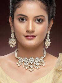 Karatcart Kundan-berlapis emas Kundan & Pearl Beaded Jewellery Set