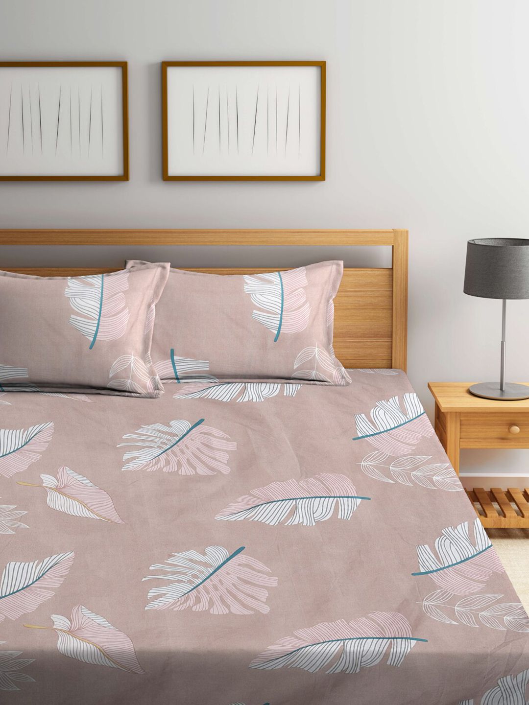 KLOTTHE Fitted_Snowd_Sbs Beige Leaf Cotton 300 TC Fitted King Superfine Bedsheet dengan 2 Sarung Bantal-250 x 225 cm