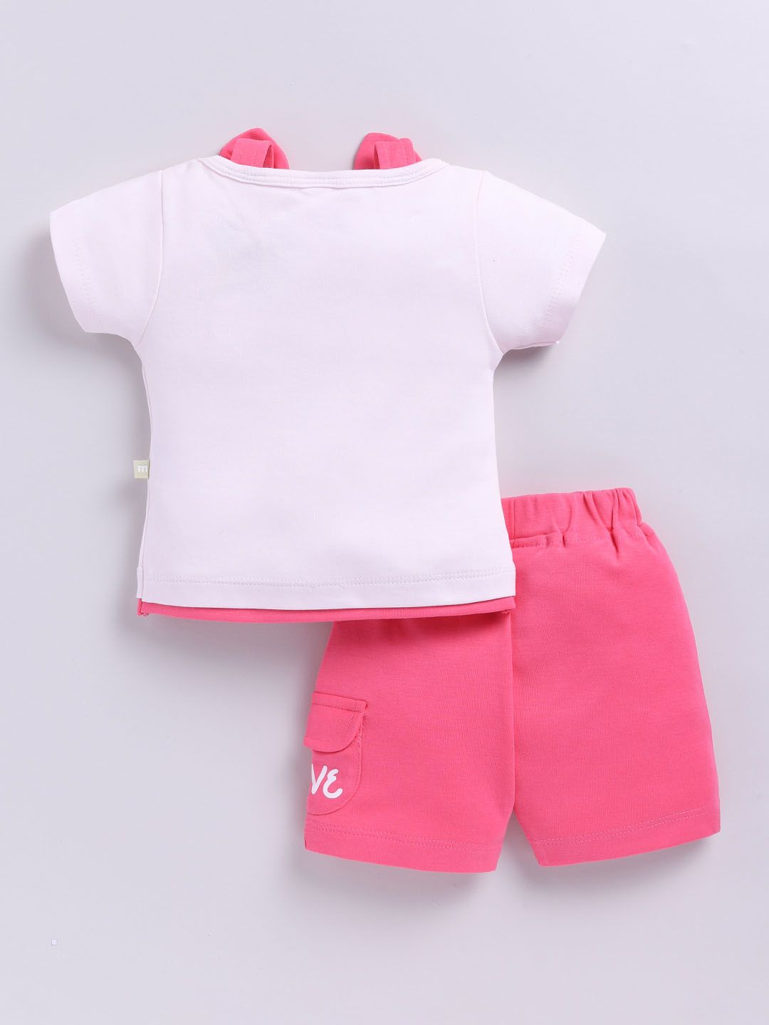 Moms Love Infant Girls Typography Printed Pure Cotton Clothing Set