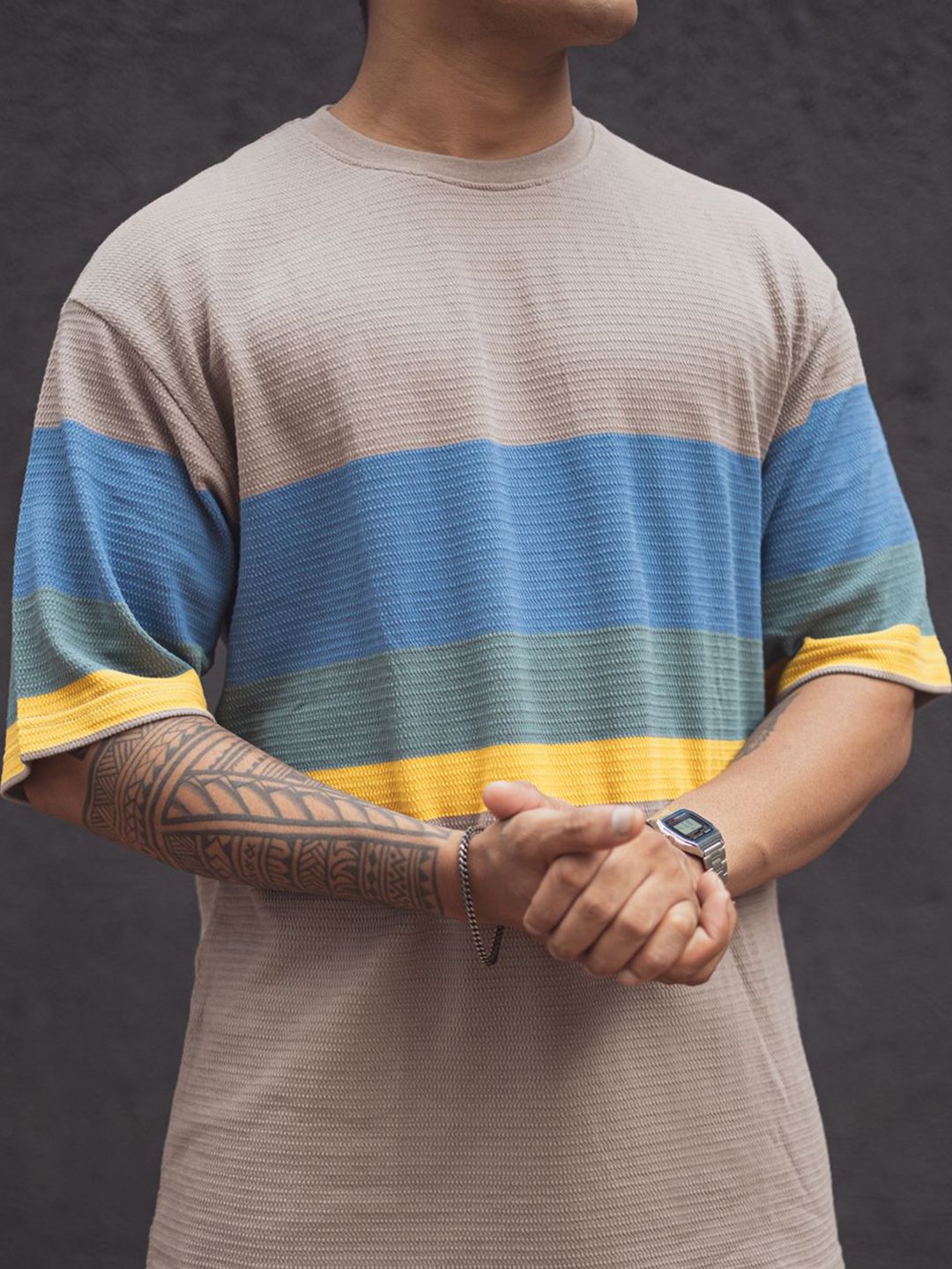 Powerlook Men Colourblocked Round Neck Cotton Oversized T-Shirt