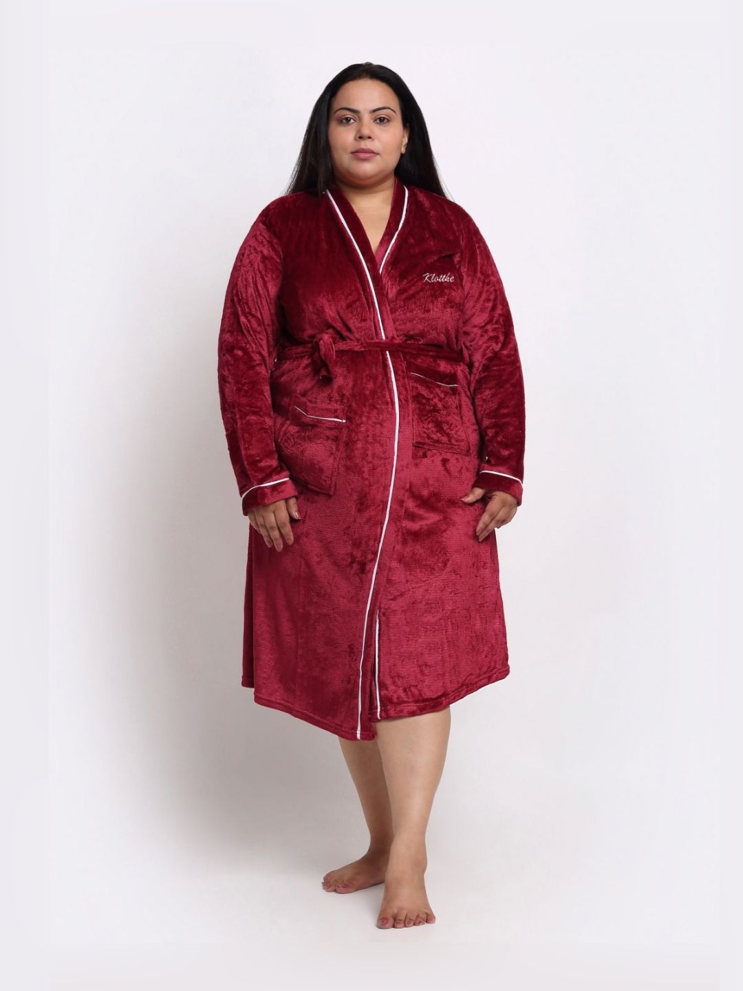 KLOTTHE Plus Size Red Woollen Long Sleeves Bath Robe With Belt