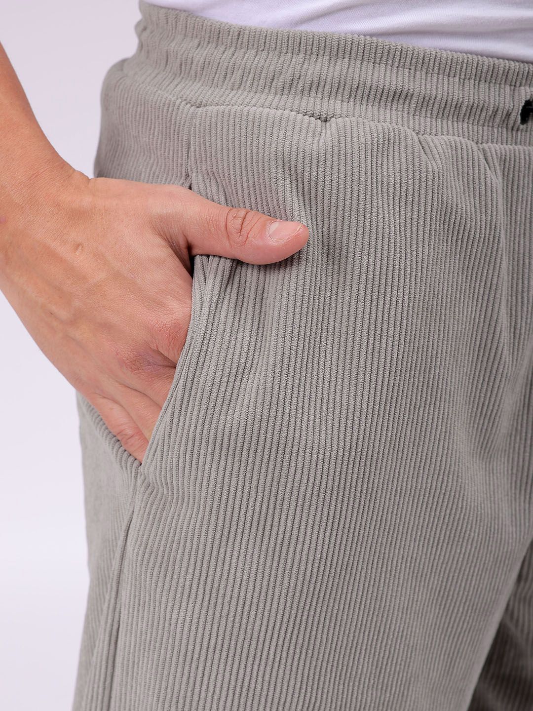 The Indian Garage Co Men Textured Tapered Fit Trousers