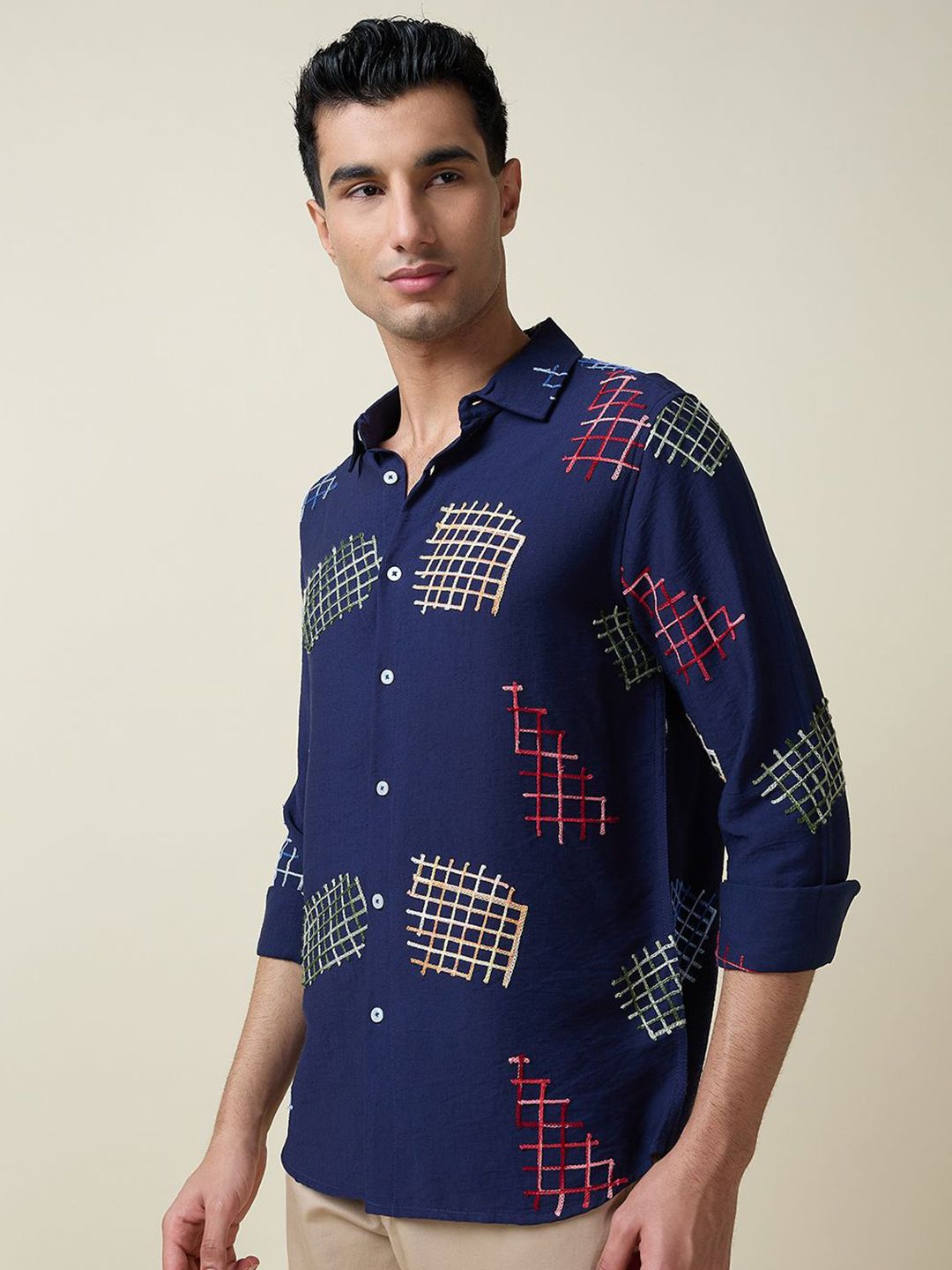 Thomas Scott Men Embroidered Regular Fit Casual Shirt