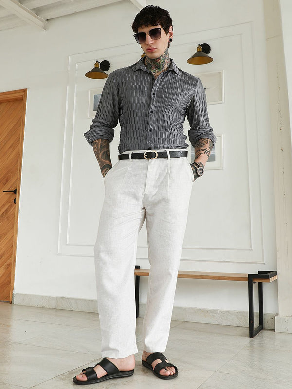 Campus Sutra Comfort Slim Fit Textured Spread Collar Casual Shirt