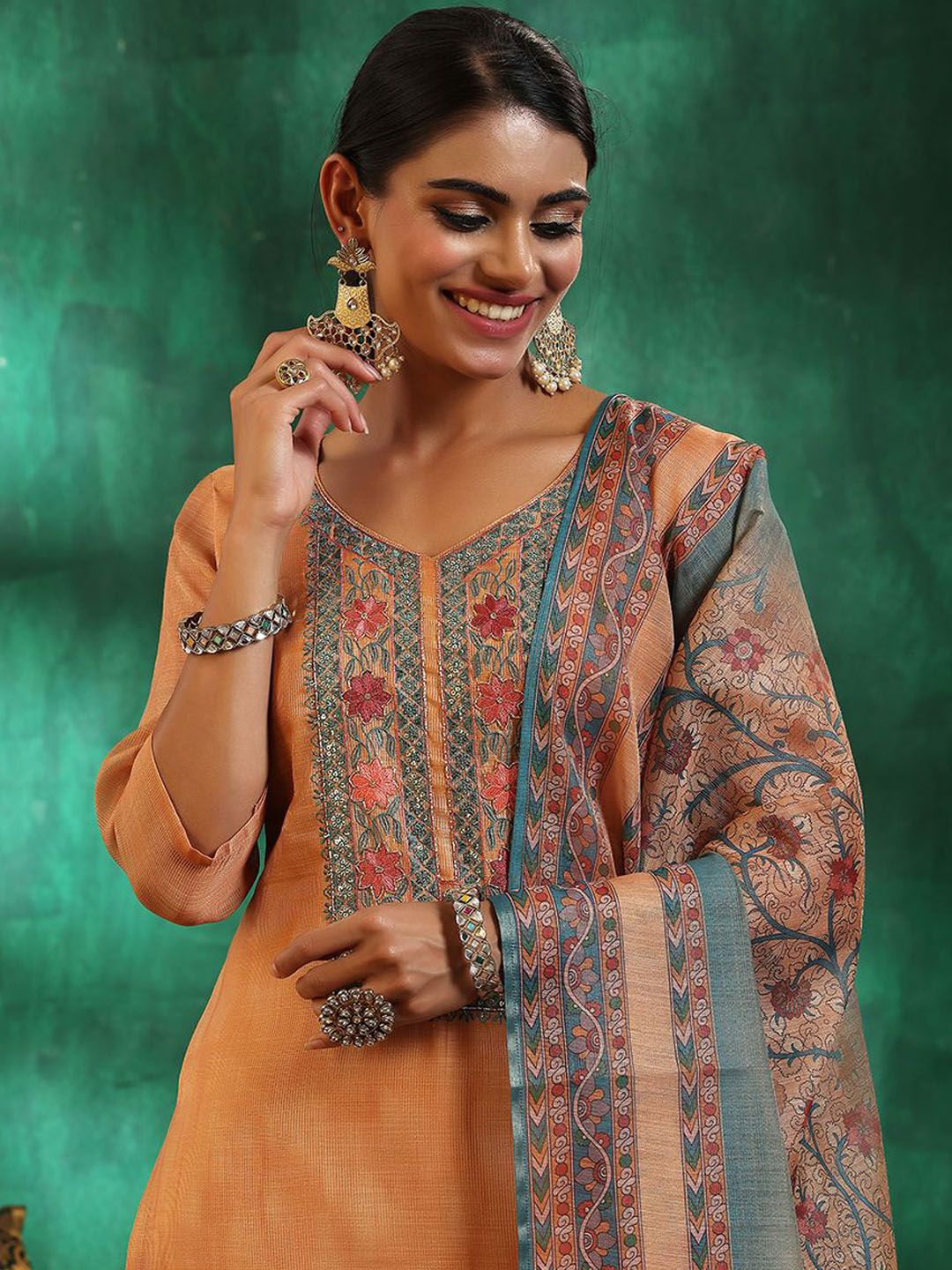 Libas Women Yoke Design Regular Beads and Stones Kurta with Trousers & With Dupatta