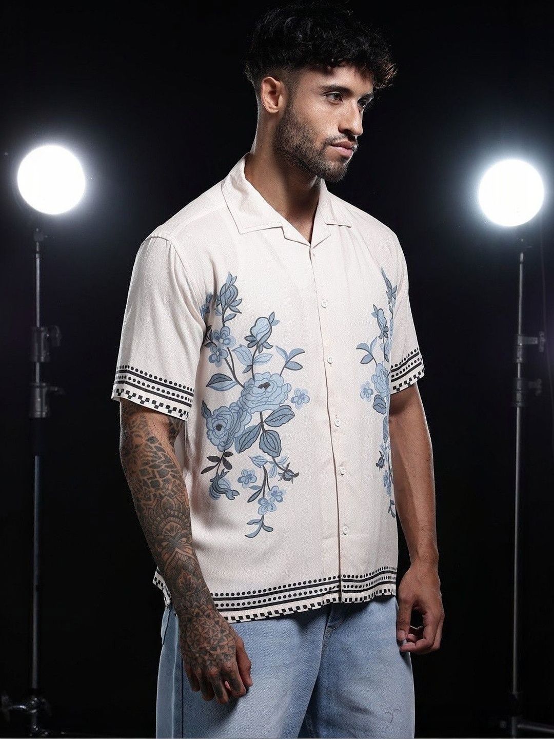 Baju Lengan Pendek Eszett Floret Cuban Floral Cotton