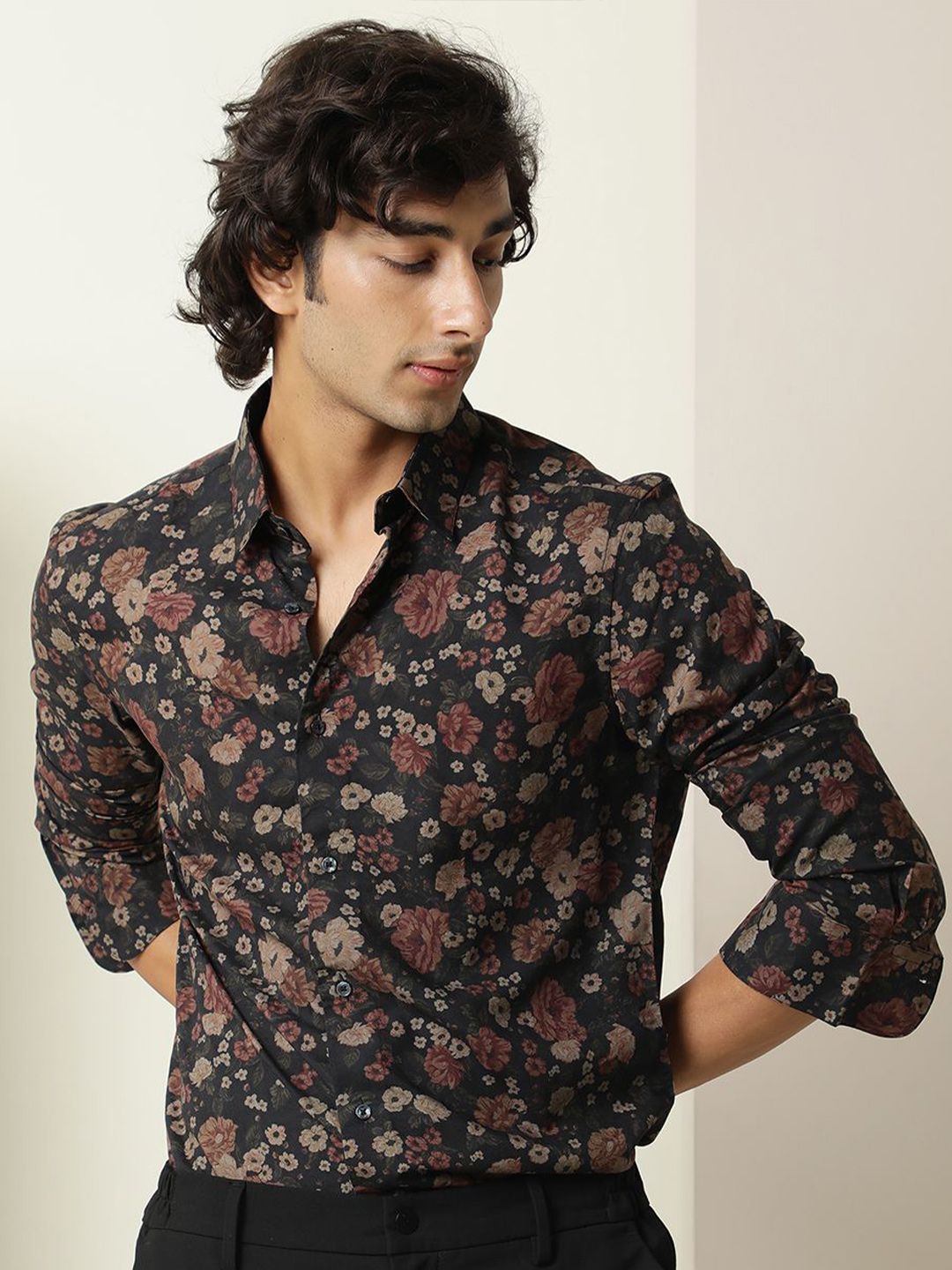 RARE RABBIT Men Comfort Floral Printed Casual Shirt