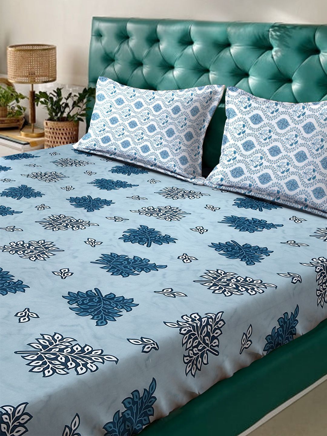 Myntra Elegant Homes Blue & White Floral 400 TC King Bedsheet with 2 Pillow Covers