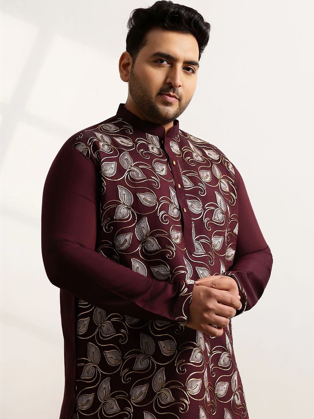 SOJANYA PLUS Men Ethnic Motifs Printed Regular Kurta with Trousers