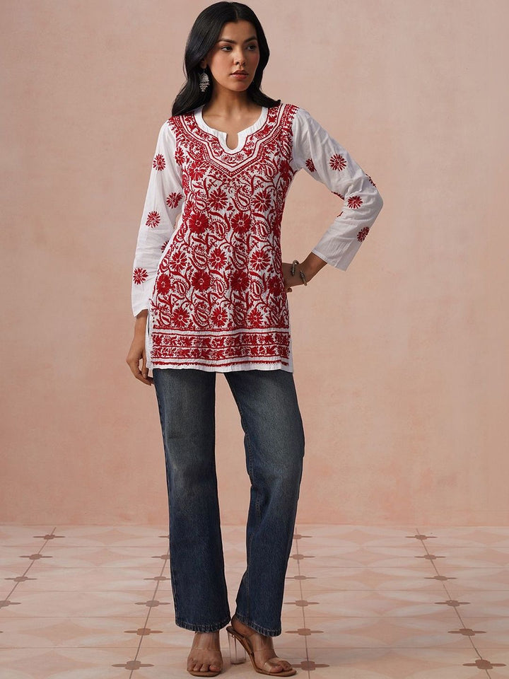 House of Chikankari Floral Embroidered Cotton Chikankari Kurta