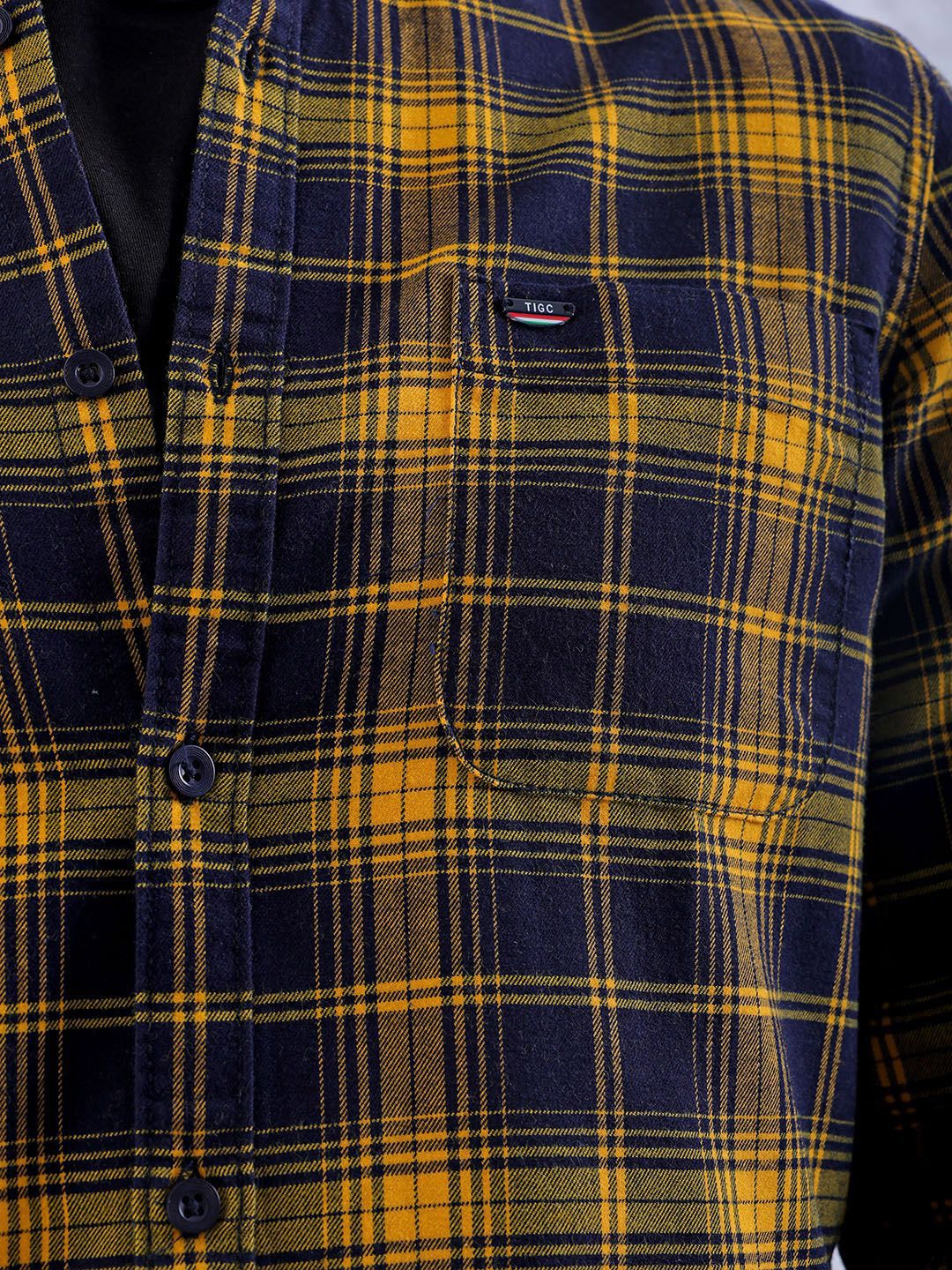 The Indian Garage Co Men Slim Fit Tartan Checks Opaque Checked Casual Shirt