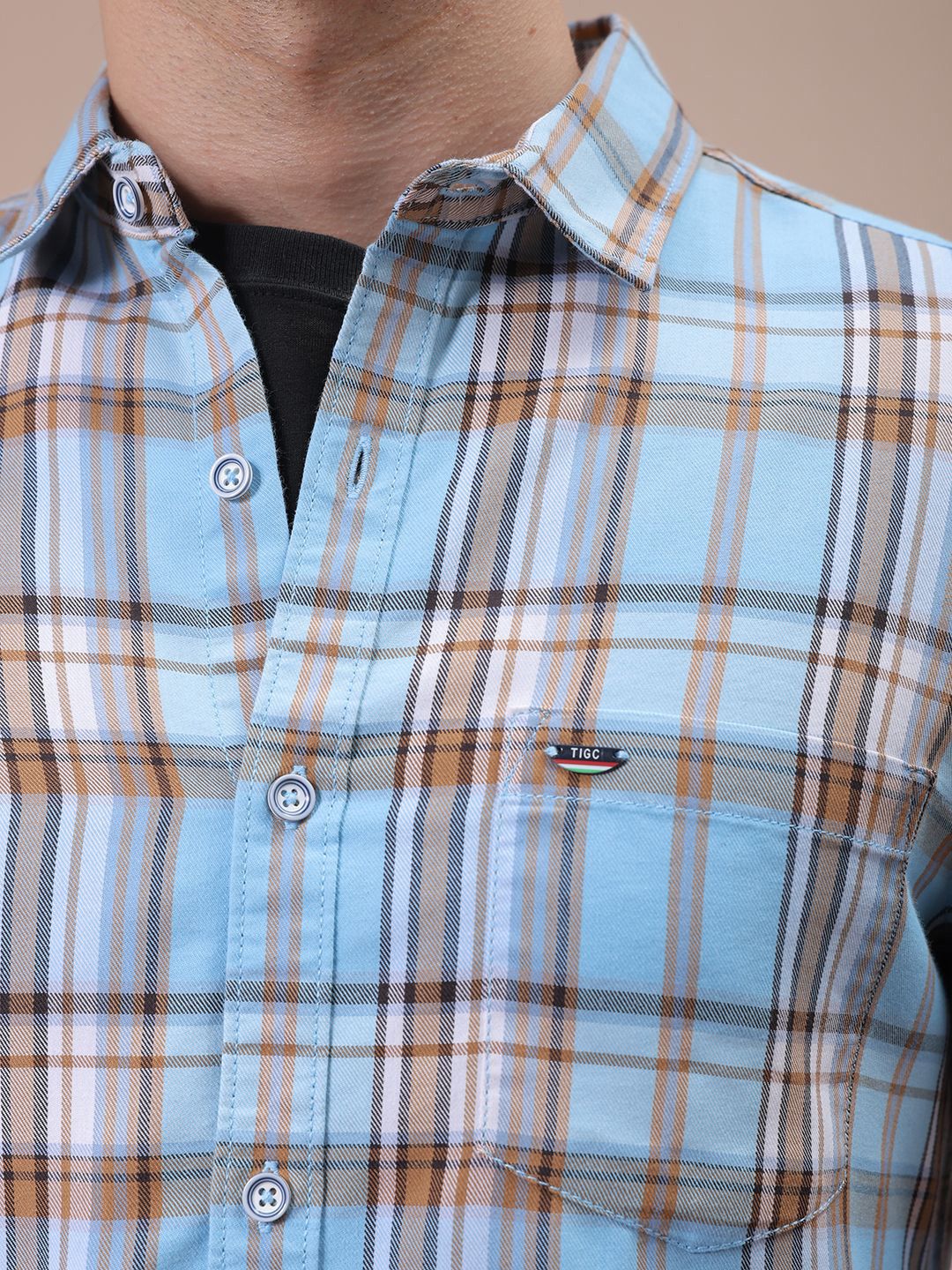 The Indian Garage Co Men Cutaway Collar Checked Cotton Slim Fit Casual Shirt