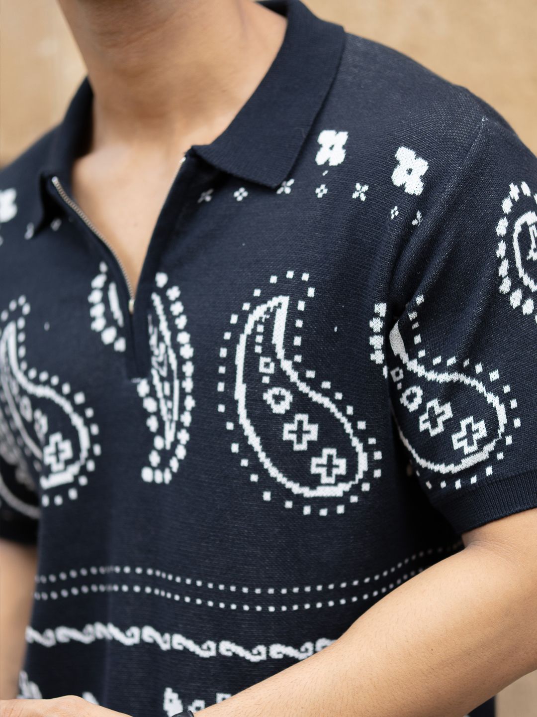 Powerlook Men Navy Paisley Jacquard Knit T-Shirt
