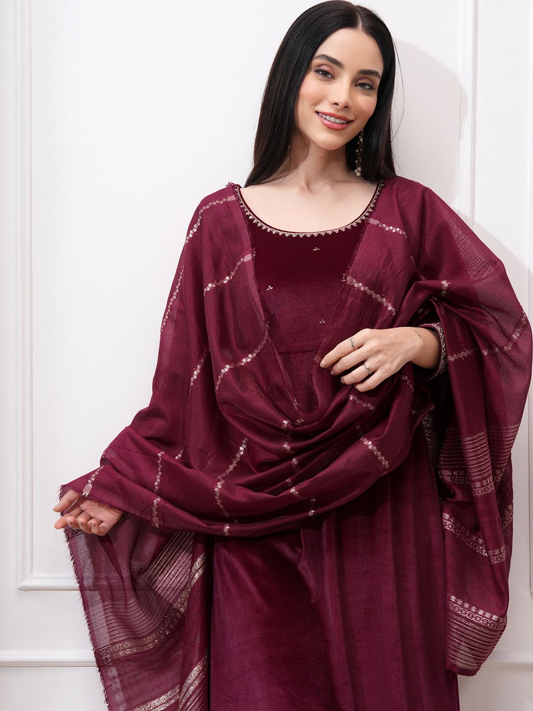 Vishudh Women Ethnic Motifs Embroidered Regular Kurta with Trousers & With Dupatta