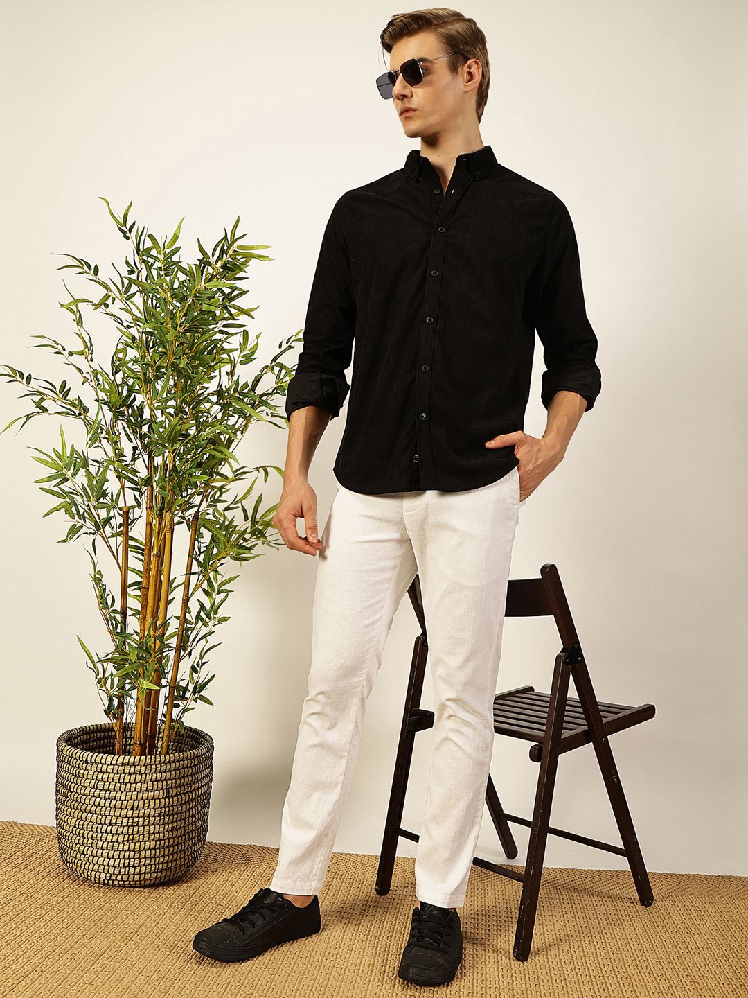 Thomas Scott Men Premium Corduroy Slim Fit Button-Down Collar Casual Shirt