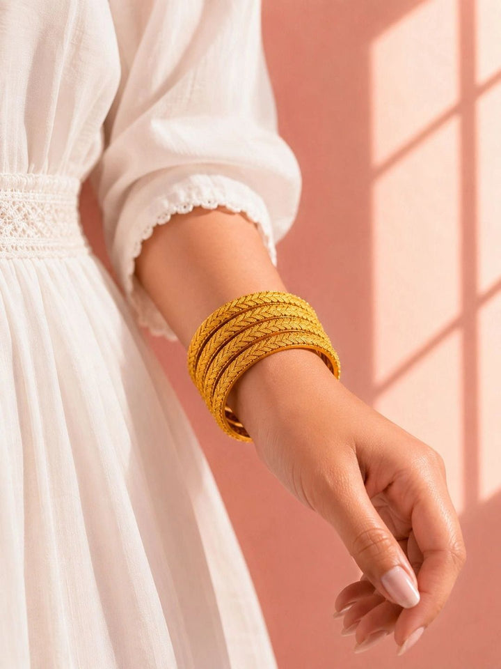 PANASH Gold-Plated Bangle