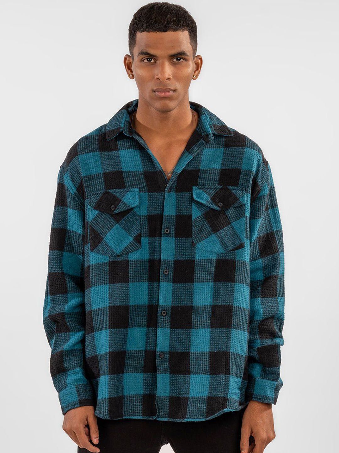 Eszett Checked Spread Collar Flap Poket Baju Bersaiz Besar