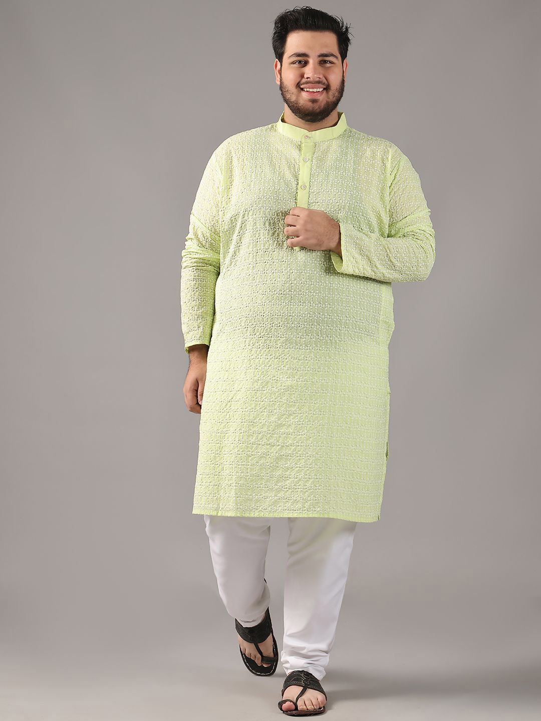 SOJANYA PLUS Plus Size Men Ethnic Motifs Embroidered Pure Cotton Kurta With Pyjamas