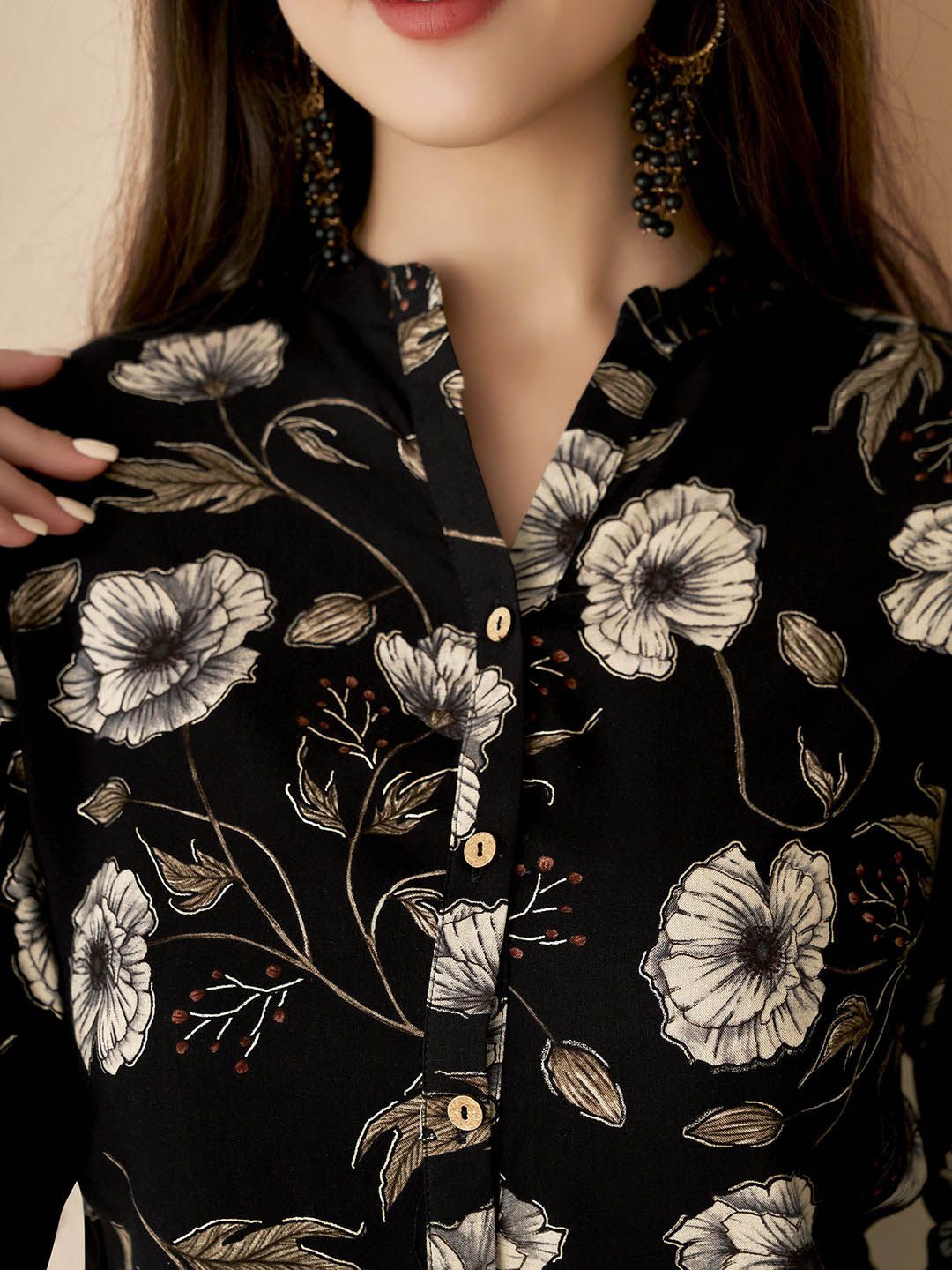 Anouk Floral Printed Mandarin Collar Short Kurti