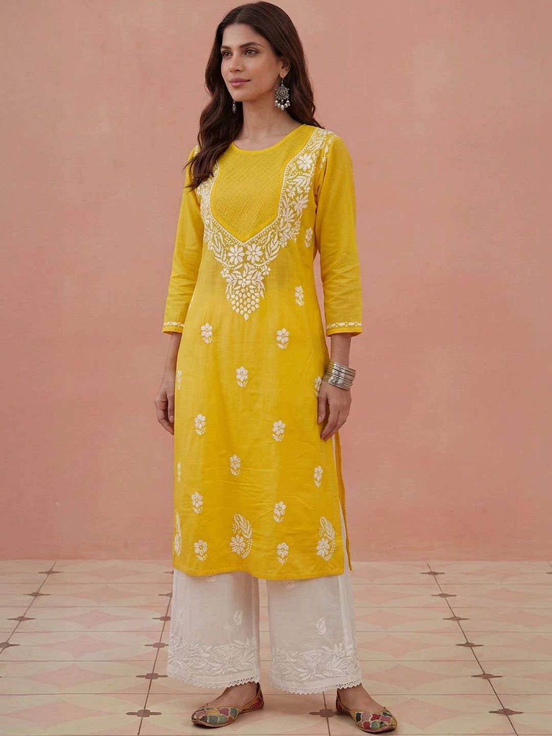 House of Chikankari Women Floral Embroidered Thread Work Kurta