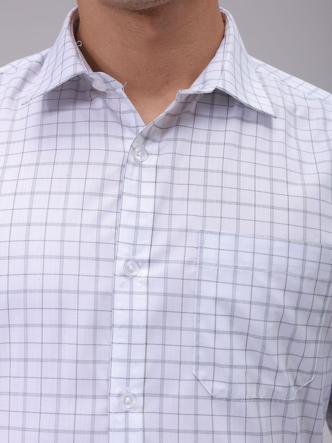 The Indian Garage Co. X Luxe Men Cutaway Collar Checked Slim Fit Formal Shirt