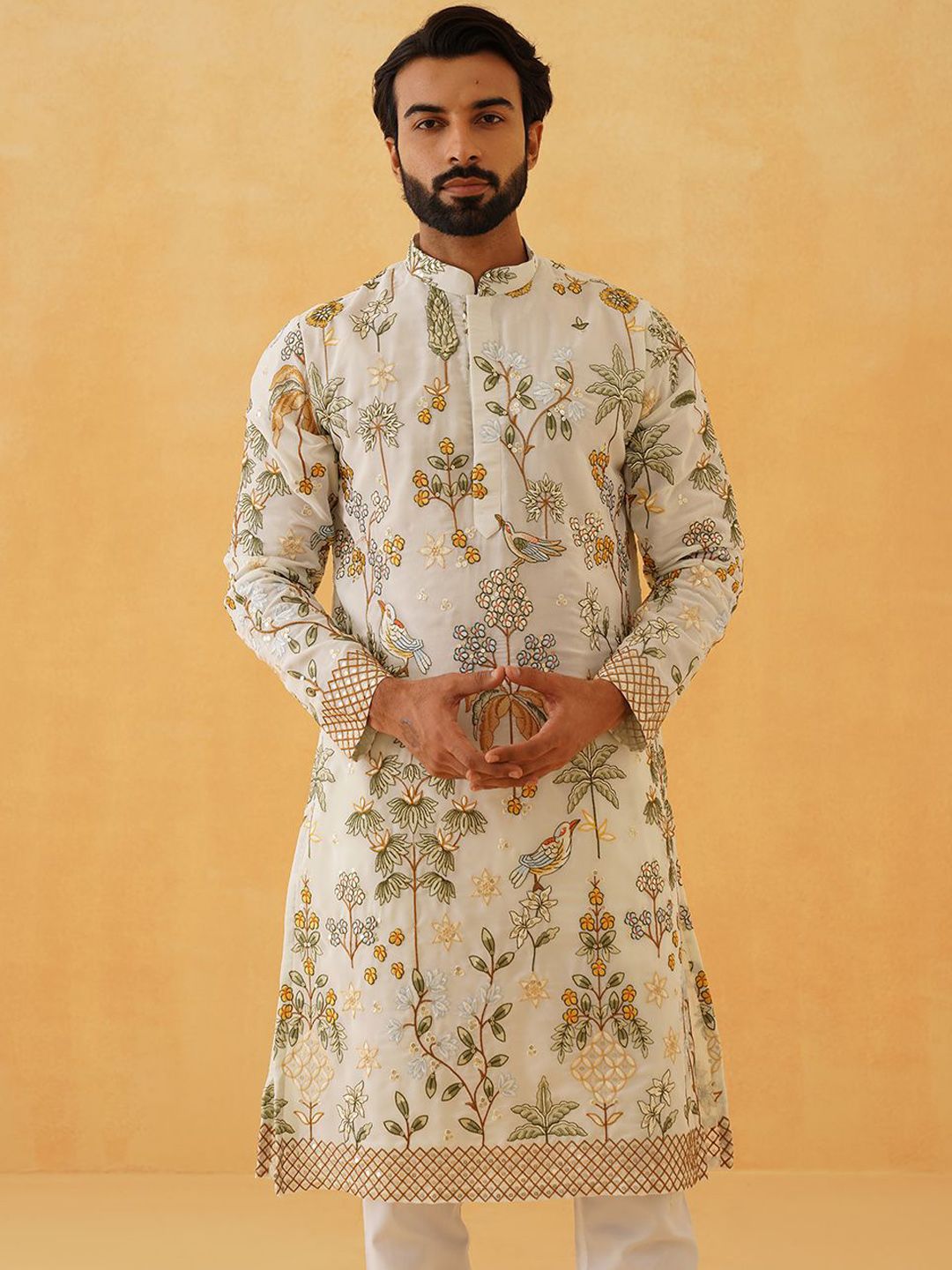 SOJANYA LUXE Men Embroidered Thread Work Georgette Kurta