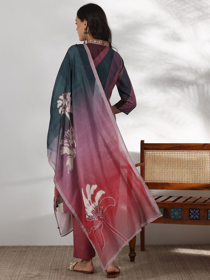 Libas Floral Printed Thread Work Straight Kurta with Trousers & Dupatta