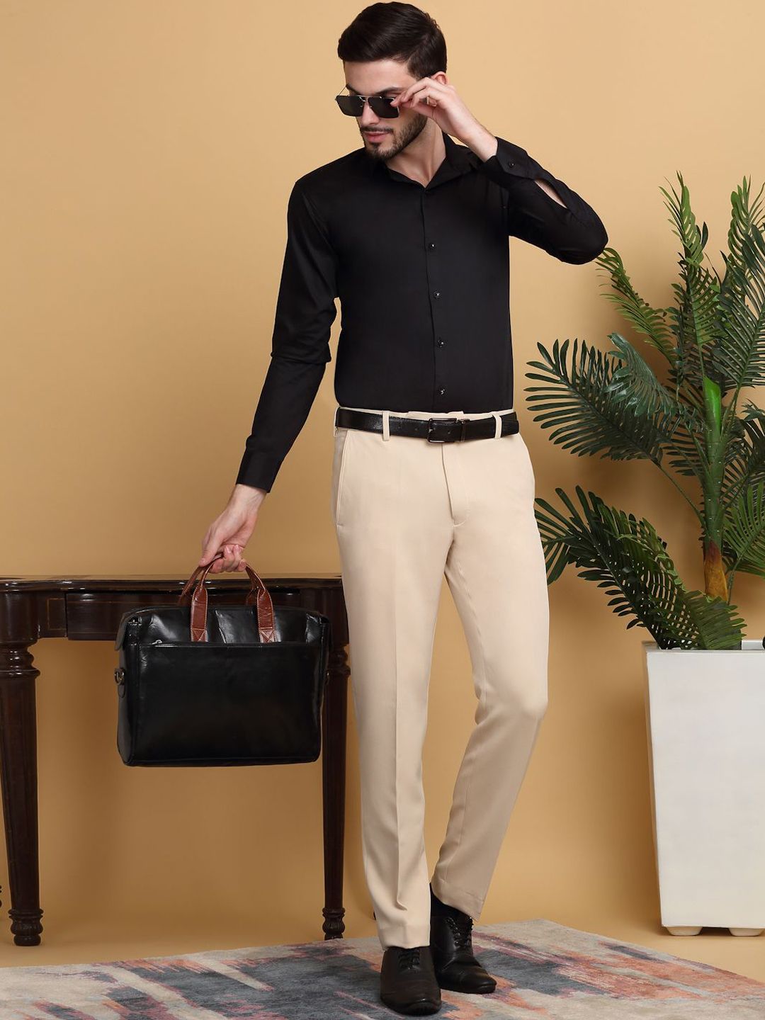 KLOTTHE Lelaki Solid Slim Fit Seluar Formal Mid-Rise