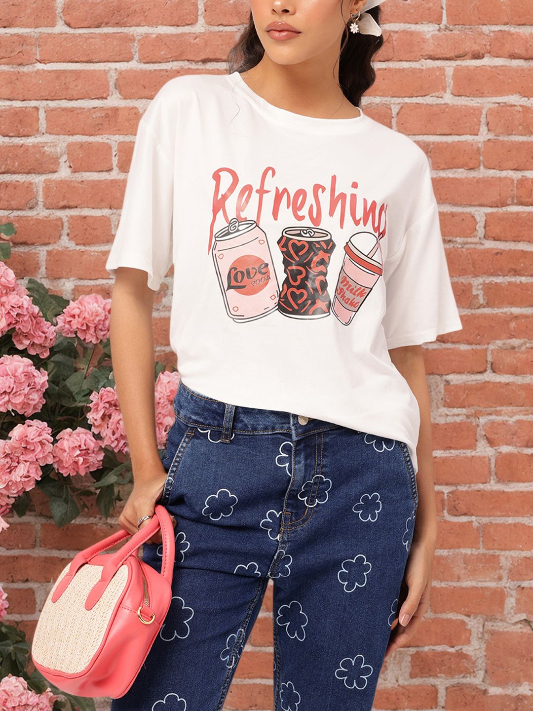 DressBerry Refresh & Slay Printed Relaxed Fit T-shirt