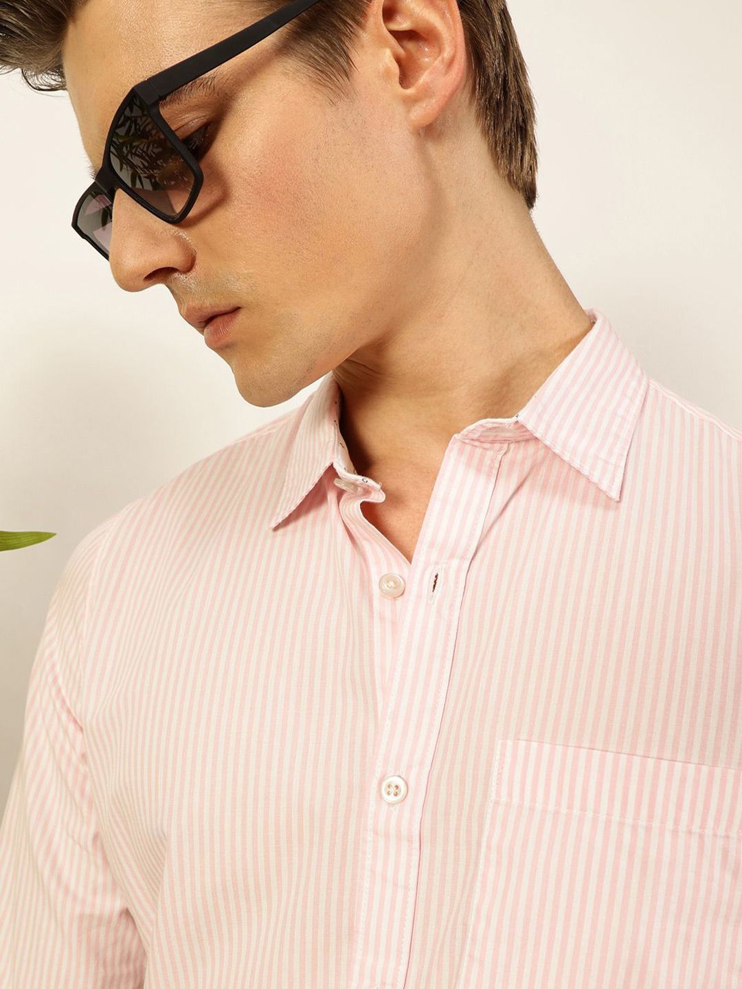 Thomas Scott Men Smart Spread Collar Vertical Striped Cotton Slim Fit Casual Shirt