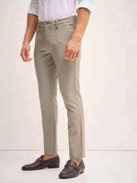 THE BEAR HOUSE Men Slim Fit Mid-Rise Flat-Front Trousers