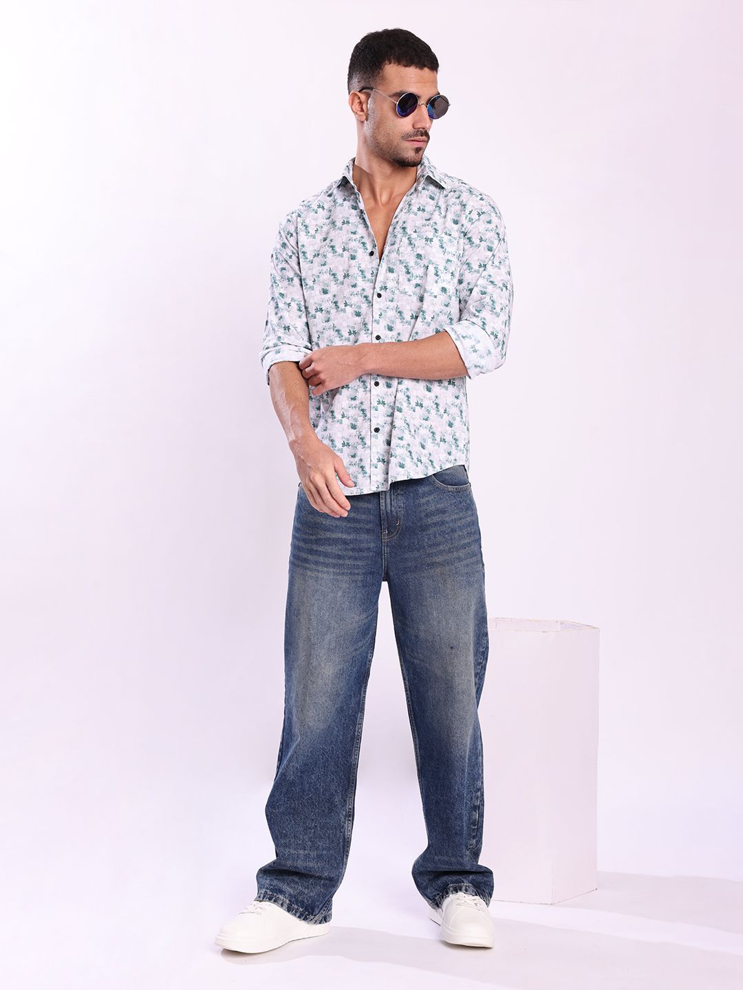 Bene Kleed Floral Printed Spread Collar Cotton Regular Fit Casual Shirt