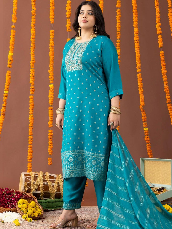 Mamicha Floral Regular Kurta & Trousers With Dupatta