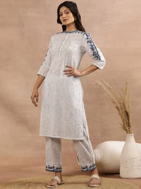 W Striped Mandarin Collar Thread Work Cotton Straight Kurta
