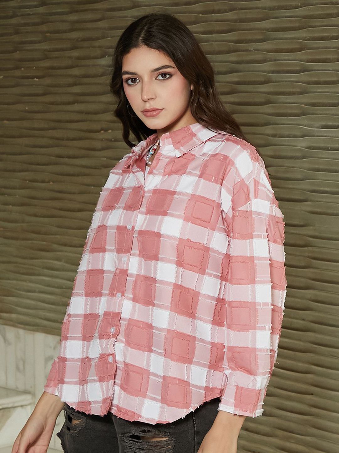 Campus Sutra Women Comfort Spread Collar Checked Oversized Casual Shirt