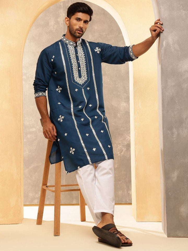 Anouk Men Floral Embroidered Kurta with Pyjama