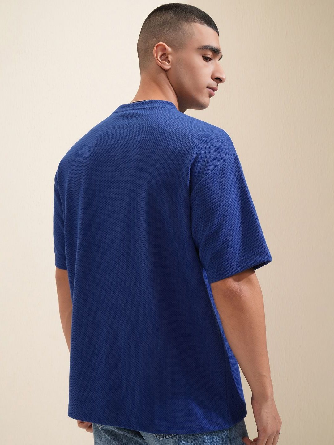 HIGHLANDER Men Solid Round Neck Cotton Oversized T-Shirt