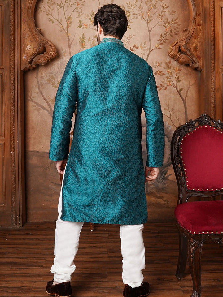 SOJANYA Paisley Woven Design Mandarin Collar Straight Kurta With Churidar